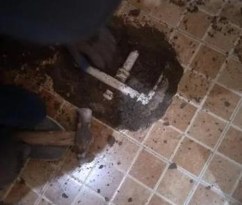 乌兰察布卫生间漏水维修公司为您分享下卫生间渗水如何处理及注意事项