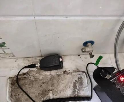 乌兰察布屋顶漏水维修公司分享下卫生间漏水的危害及解决方法